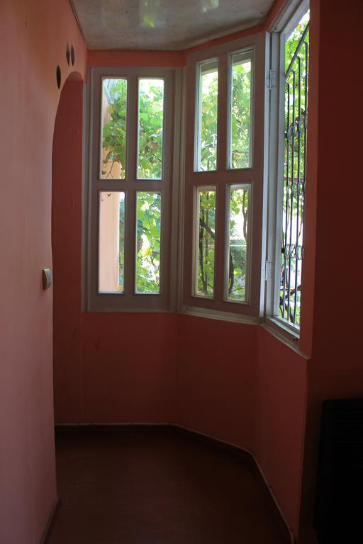 Hostel Old City Sololaki Tbilisi Buitenkant foto