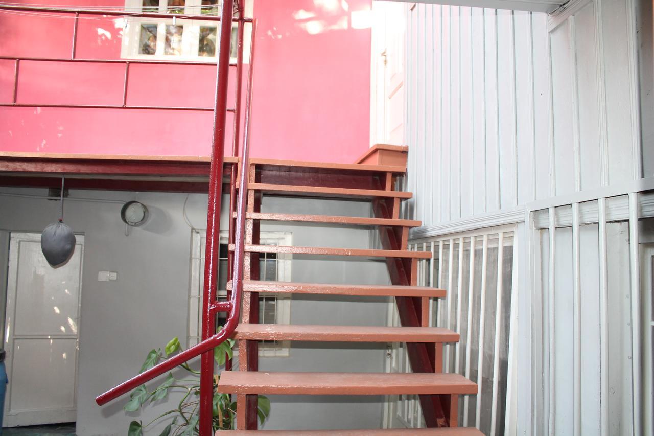 Hostel Old City Sololaki Tbilisi Buitenkant foto